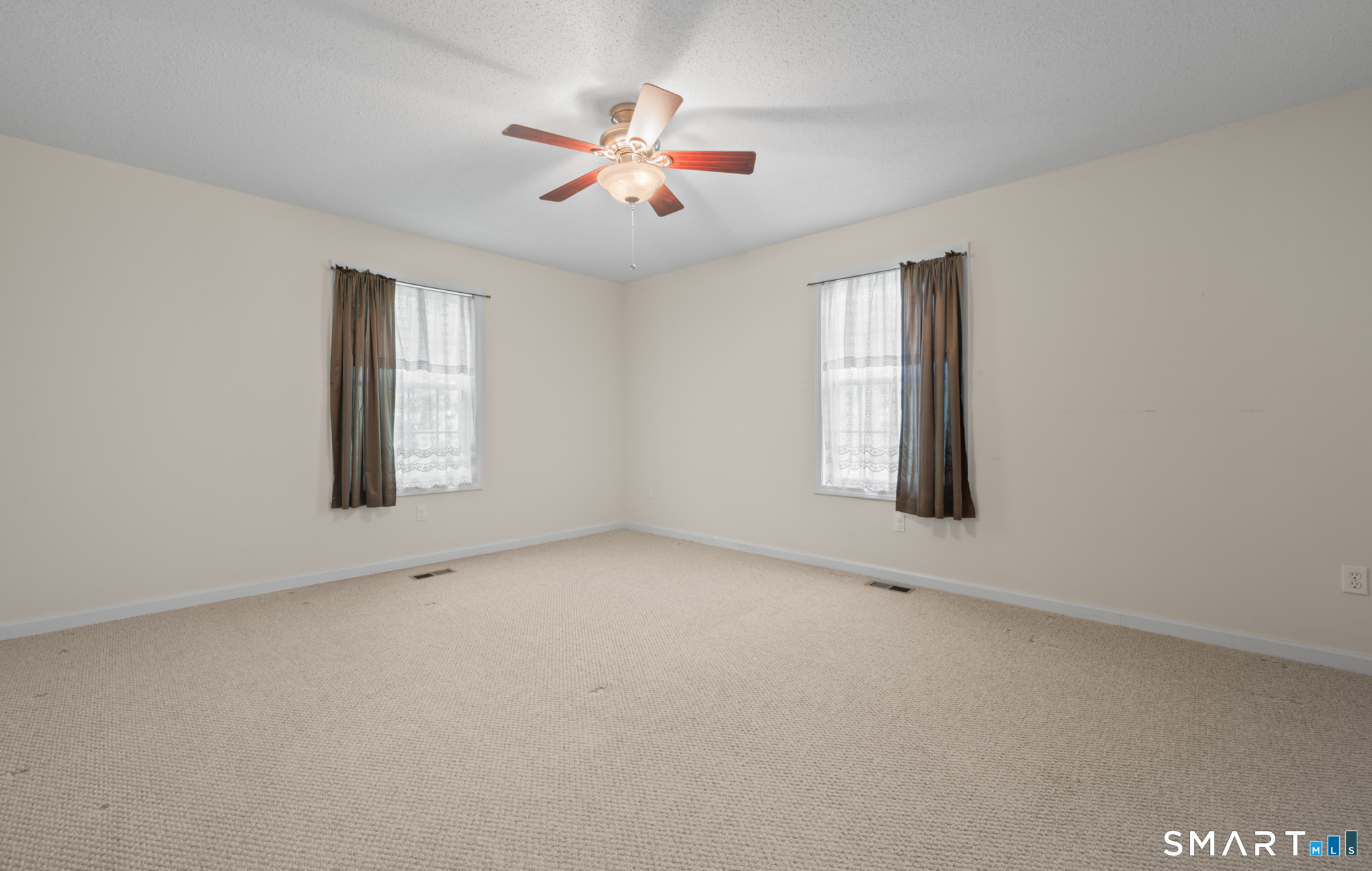 24 Joanne Drive East Hartford CT 06108