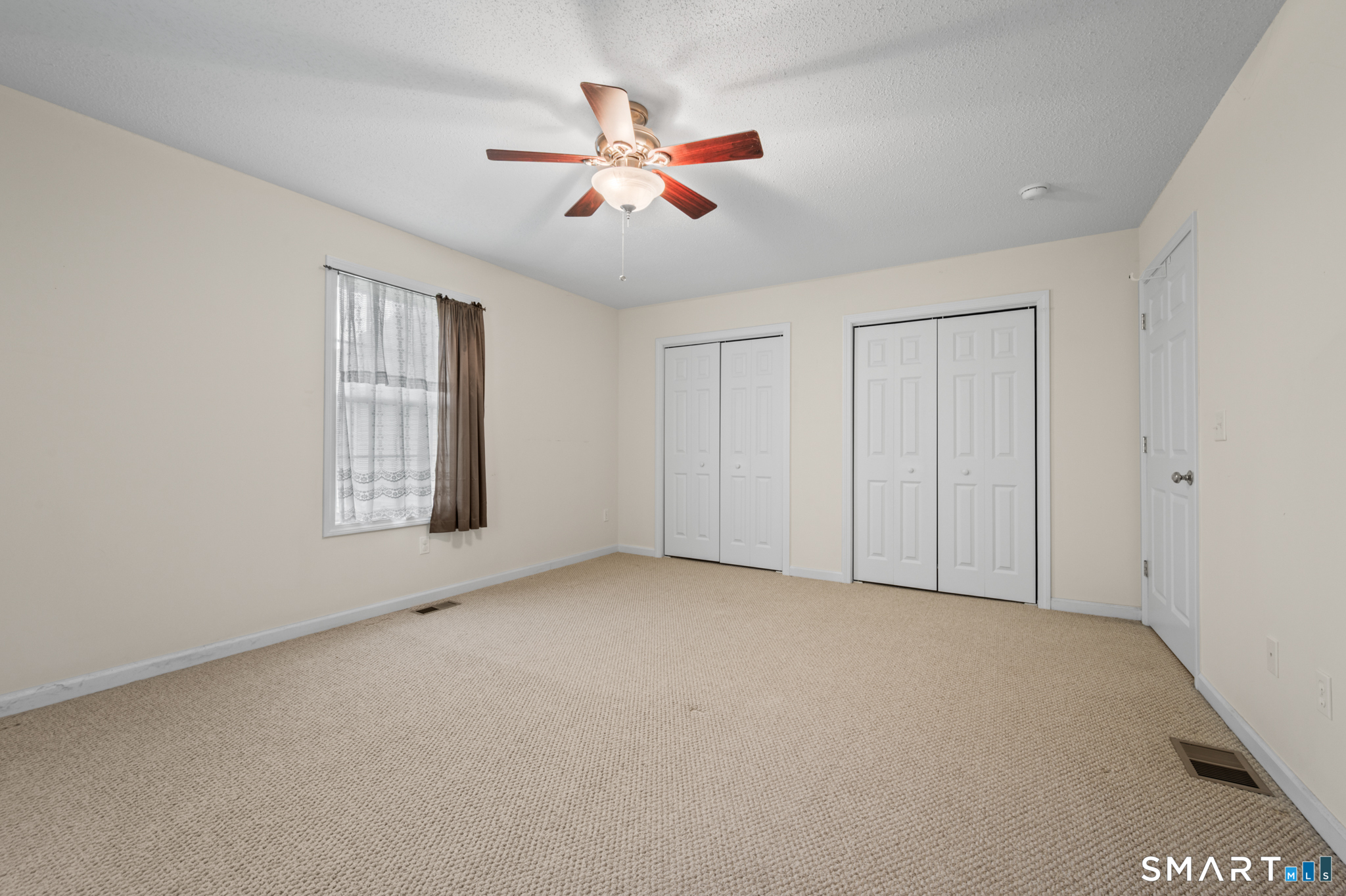 24 Joanne Drive East Hartford CT 06108