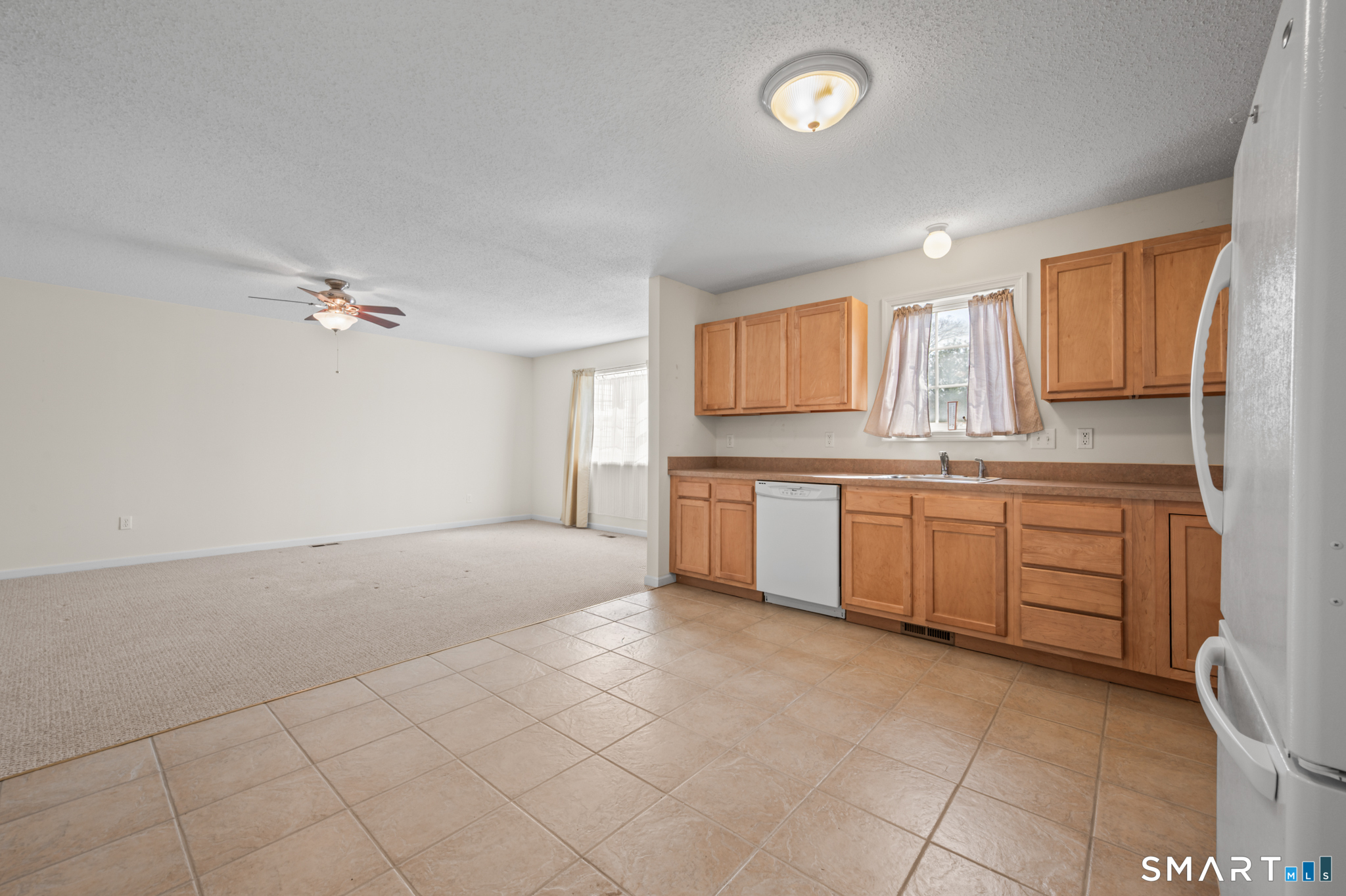 24 Joanne Drive East Hartford CT 06108