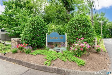 213 Sunrise Hill Lane Norwalk CT 06851