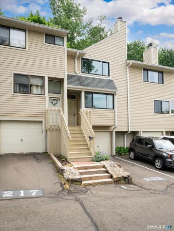 213 Sunrise Hill Lane Norwalk CT 06851