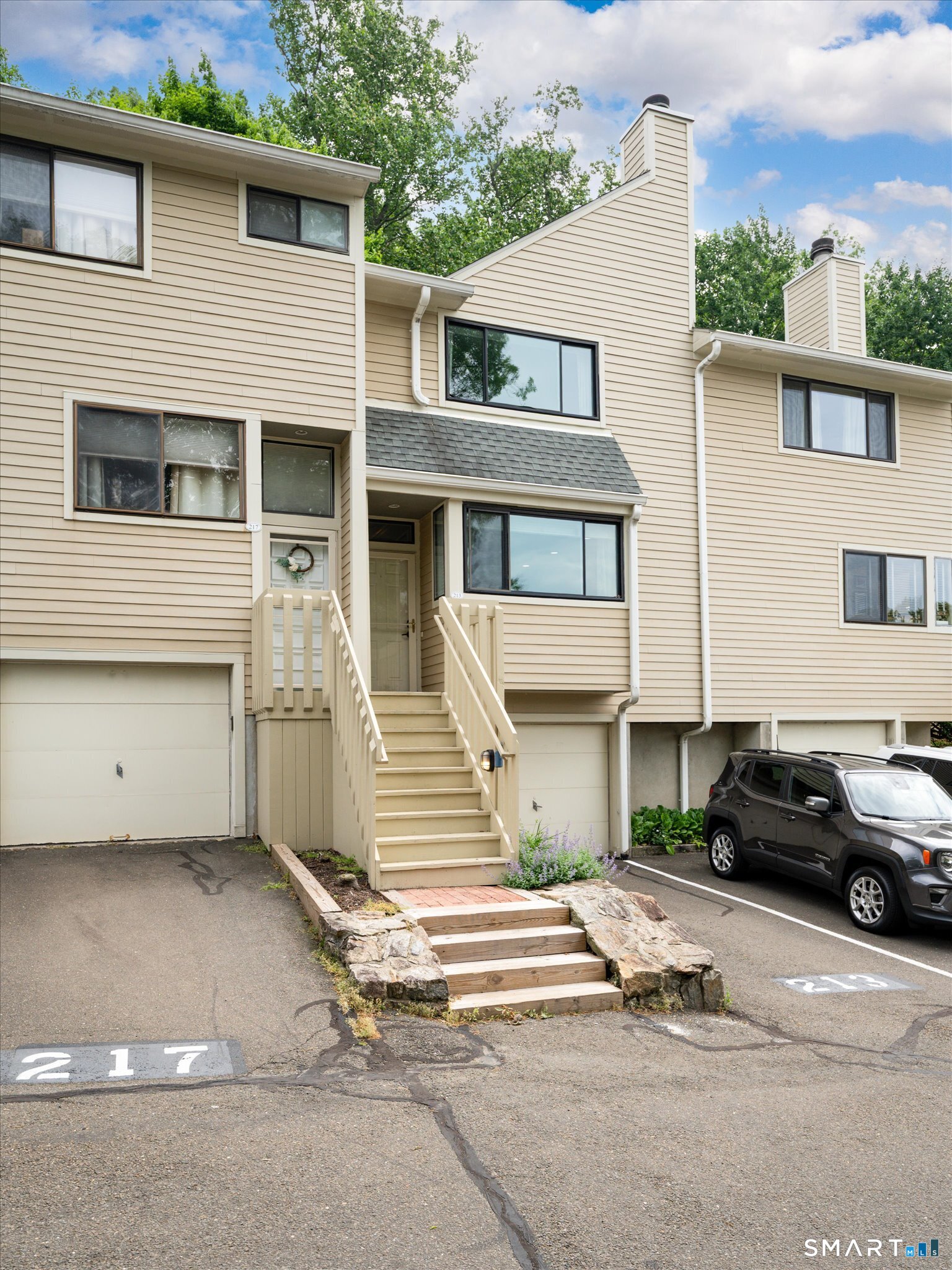 213 Sunrise Hill Lane Norwalk CT 06851