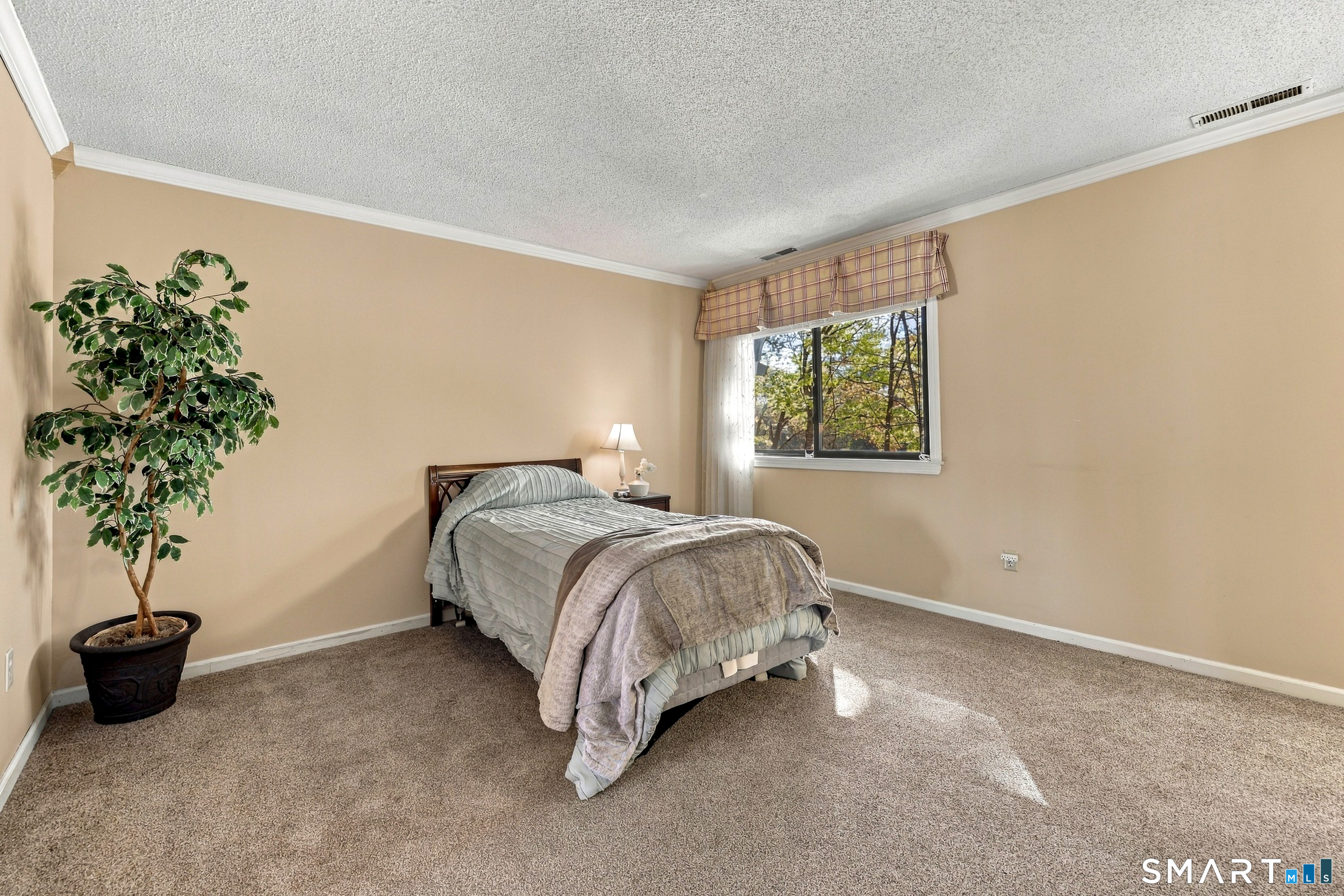 2507 Mill Pond Drive South Windsor CT 06074