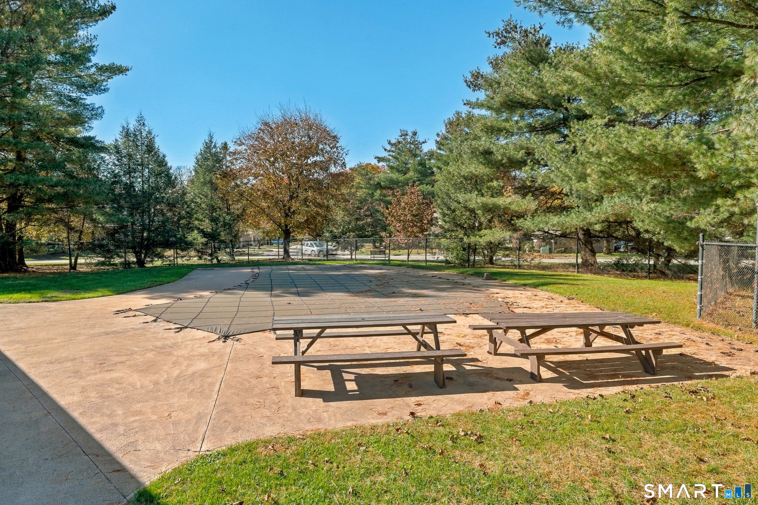 2507 Mill Pond Drive South Windsor CT 06074