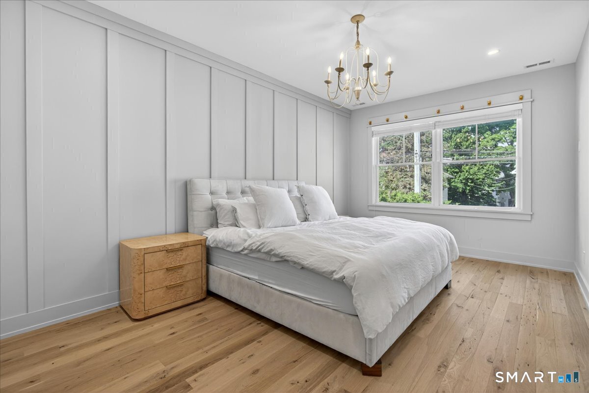 79 Thorpe Street Fairfield CT 06824