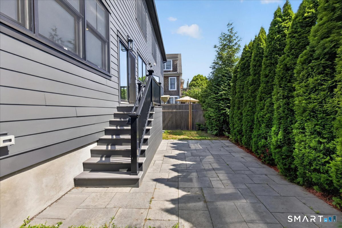 79 Thorpe Street Fairfield CT 06824
