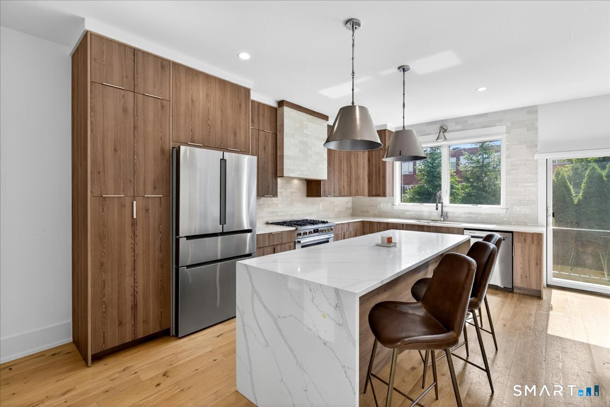 79 Thorpe Street Fairfield CT 06824