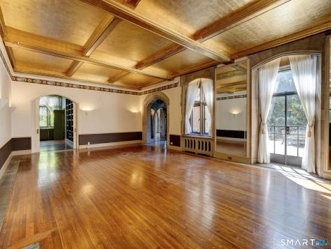 705 Weed Street New Canaan CT 06840