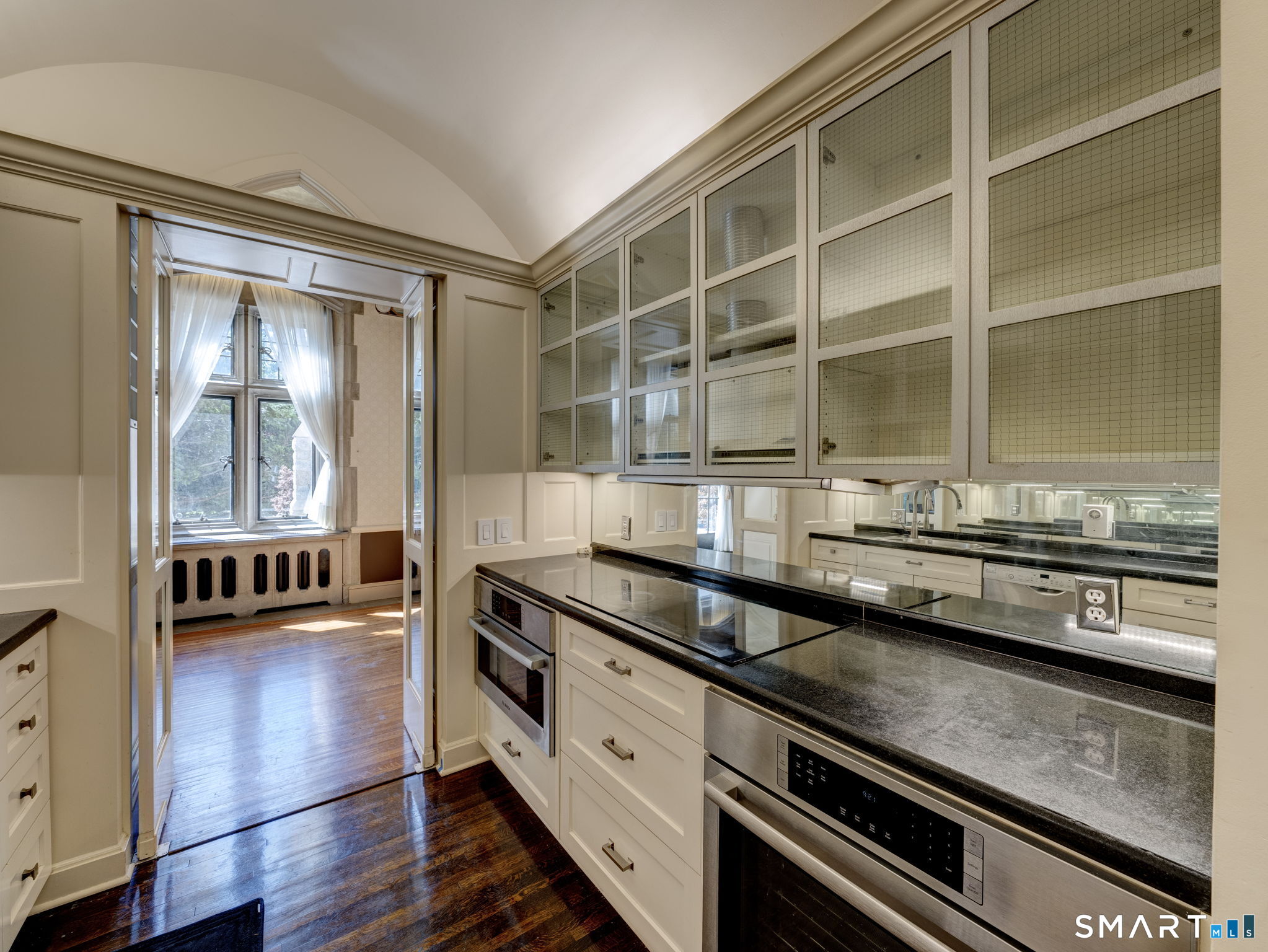 705 Weed Street New Canaan CT 06840