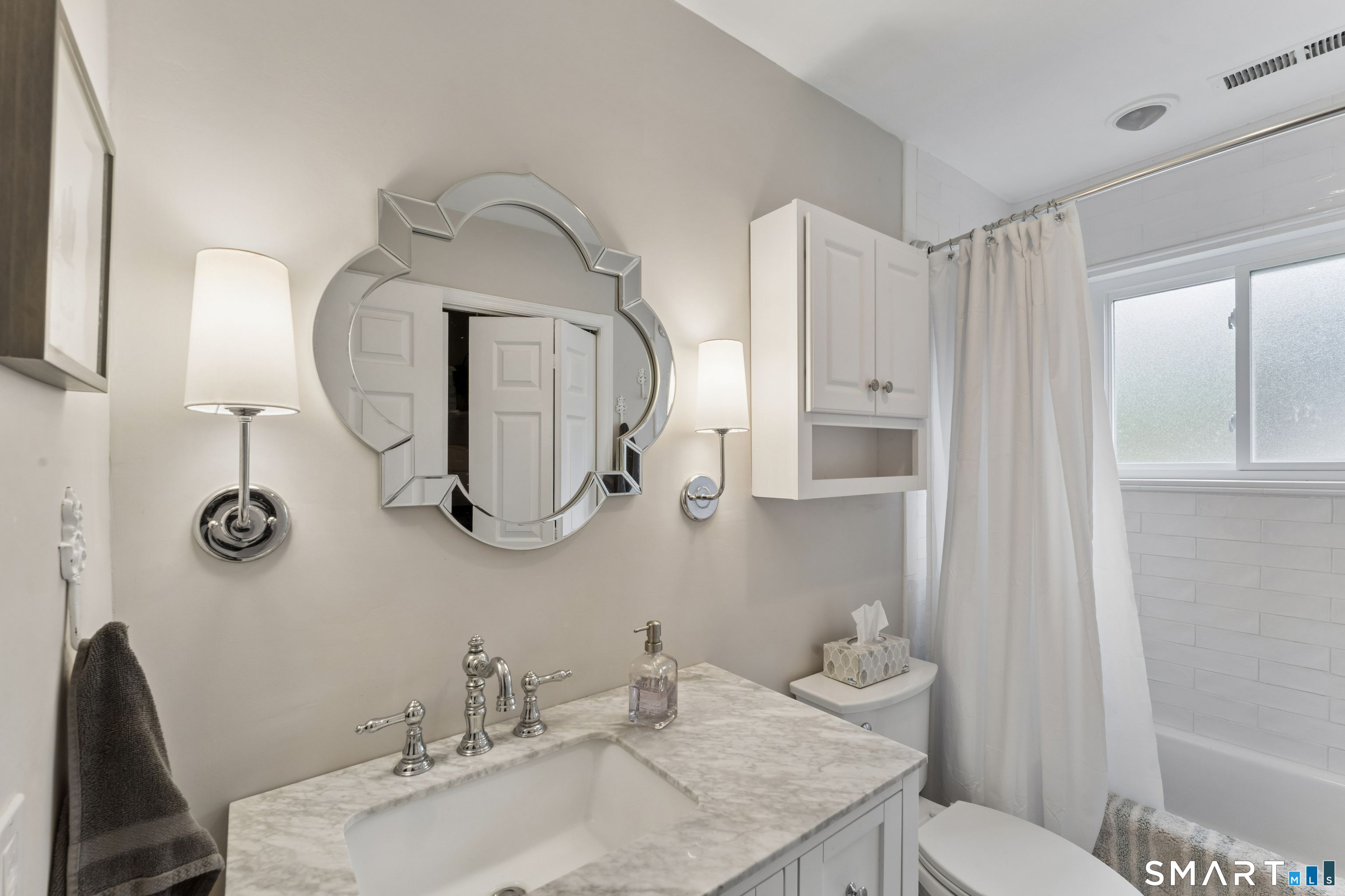 22 Woodbury Place Woodbury CT 06798