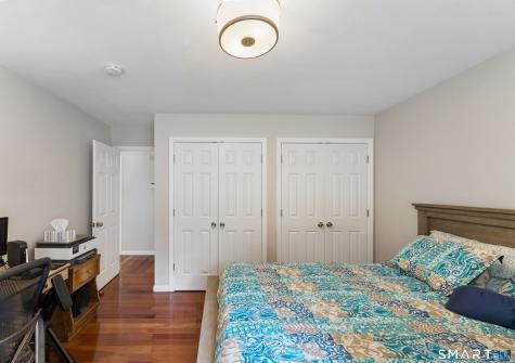 22 Woodbury Place Woodbury CT 06798