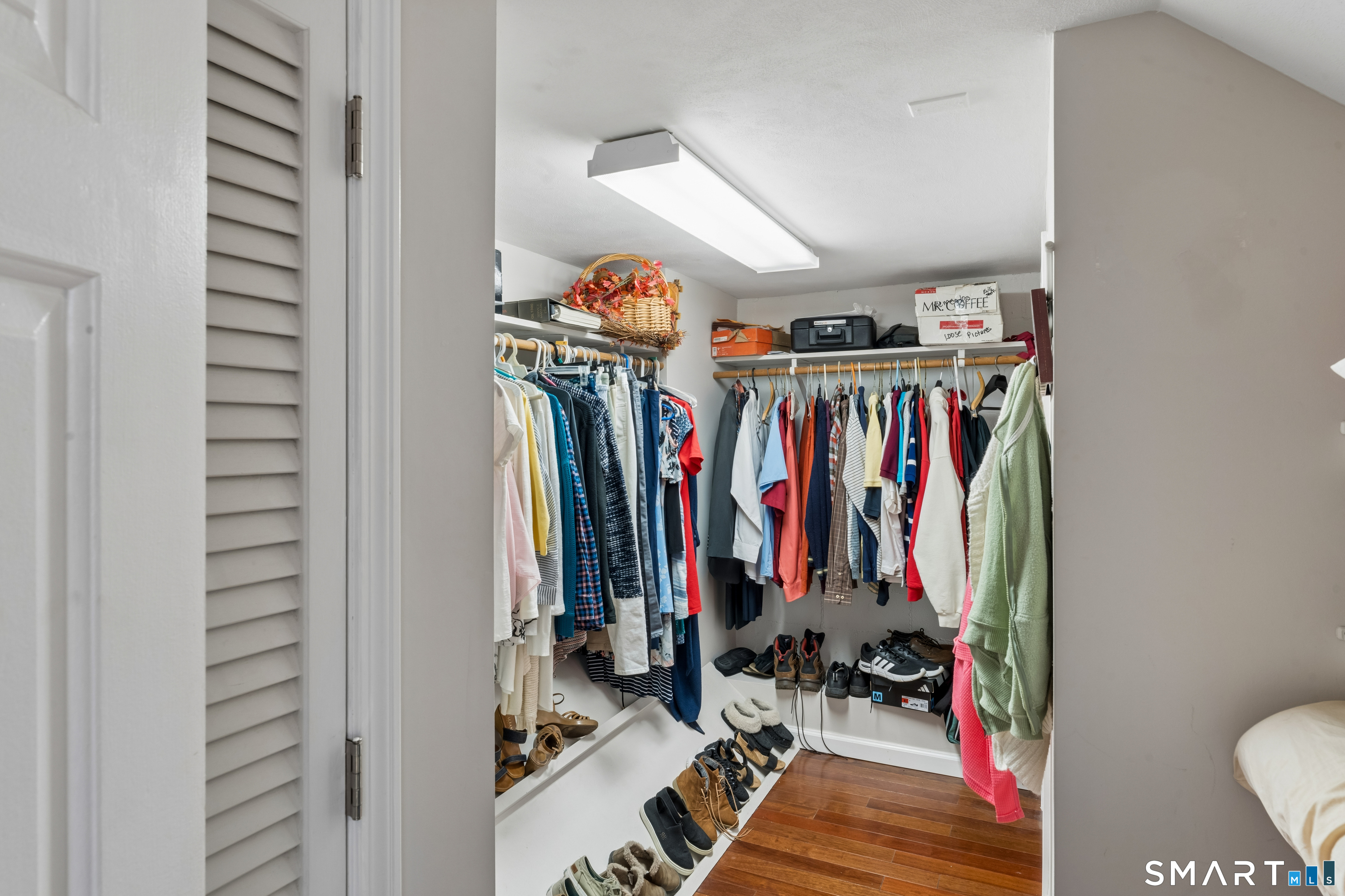 22 Woodbury Place Woodbury CT 06798
