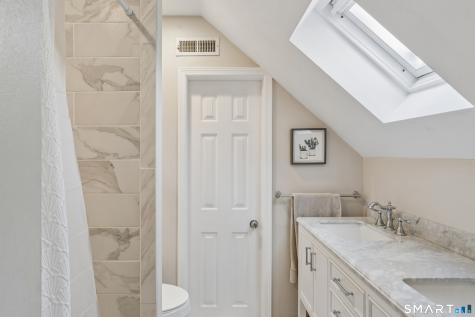 22 Woodbury Place Woodbury CT 06798