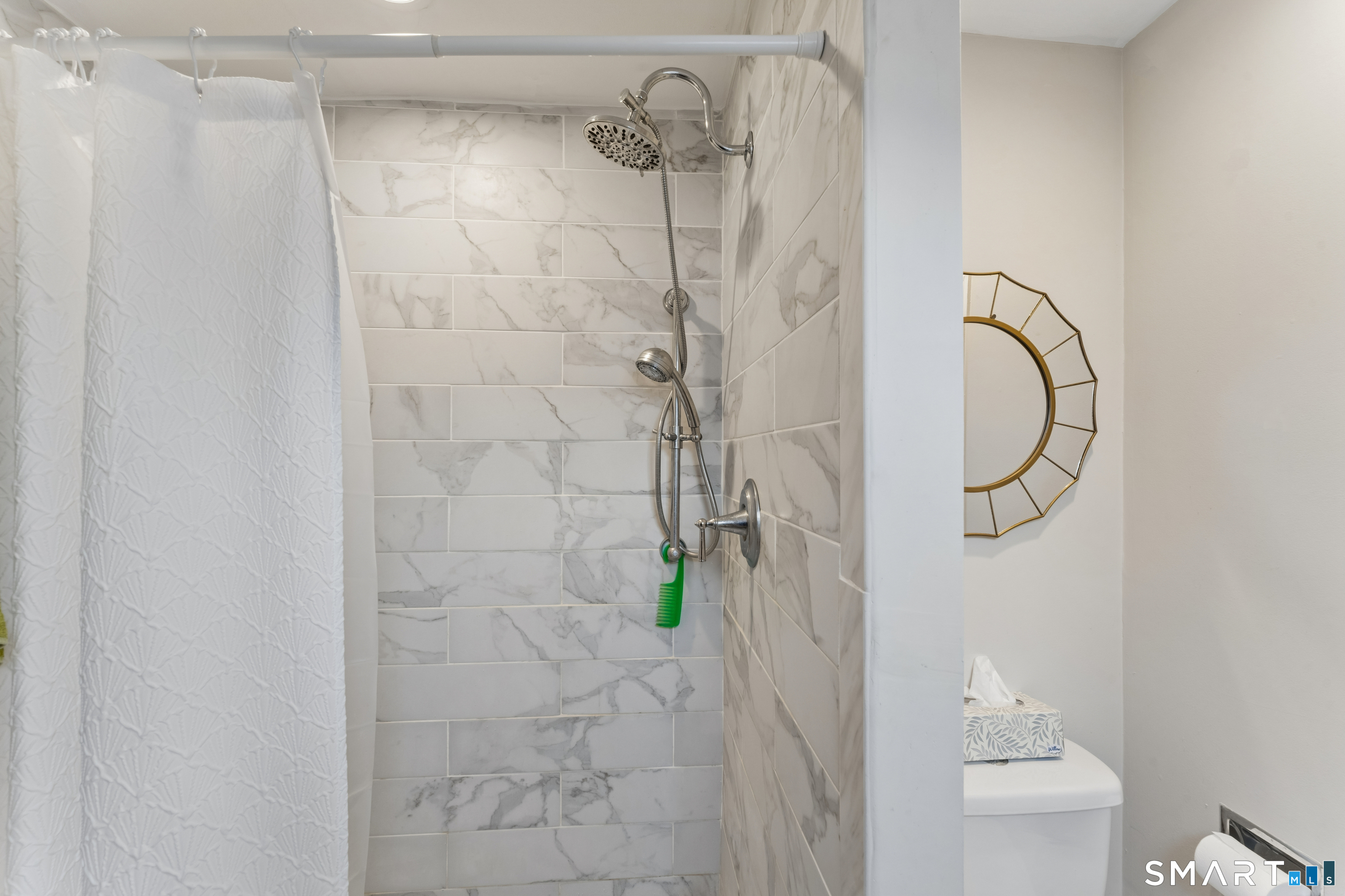 22 Woodbury Place Woodbury CT 06798