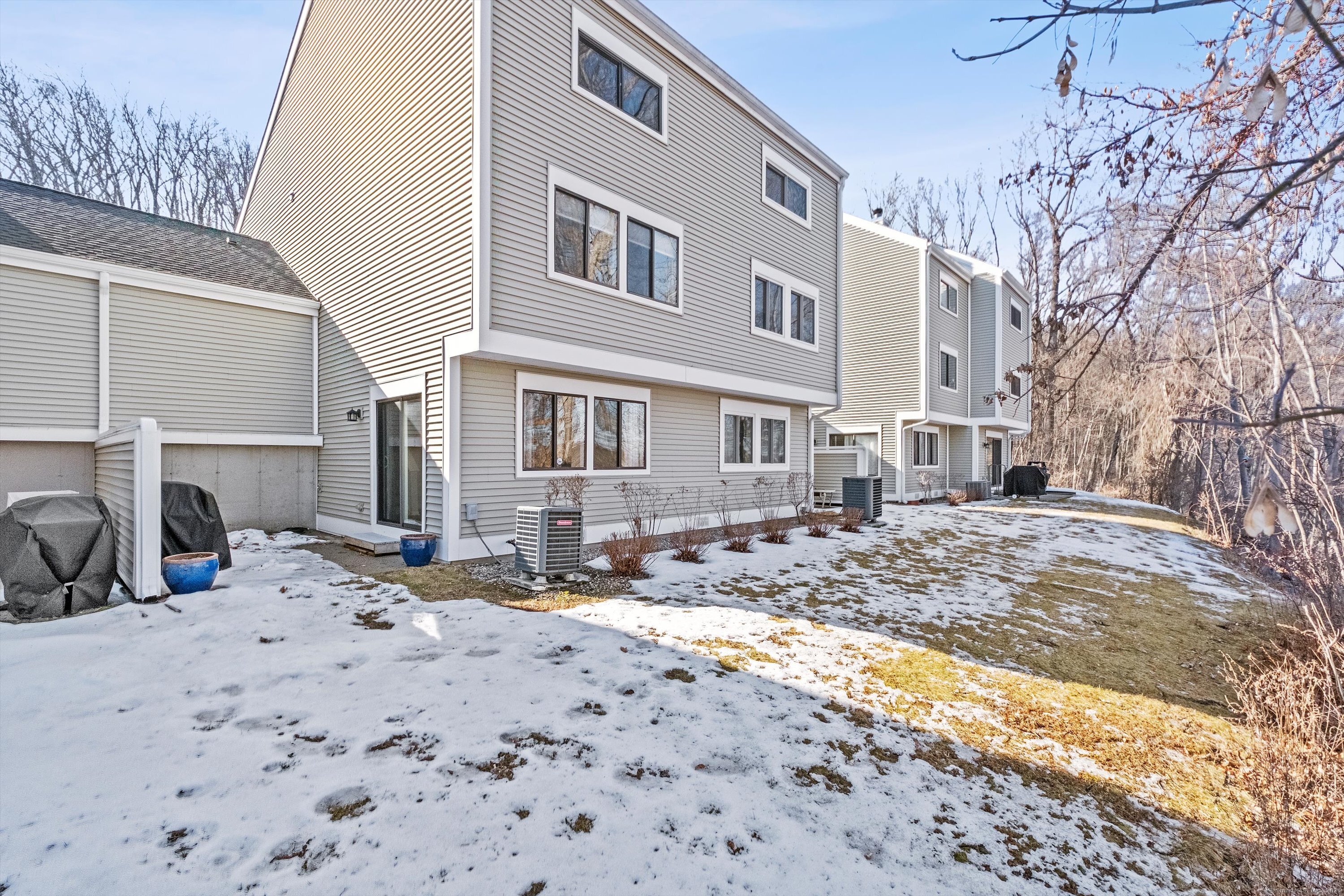33 Eagle Rock Hill Bethel CT 06801