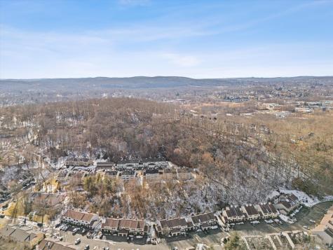 33 Eagle Rock Hill Bethel CT 06801