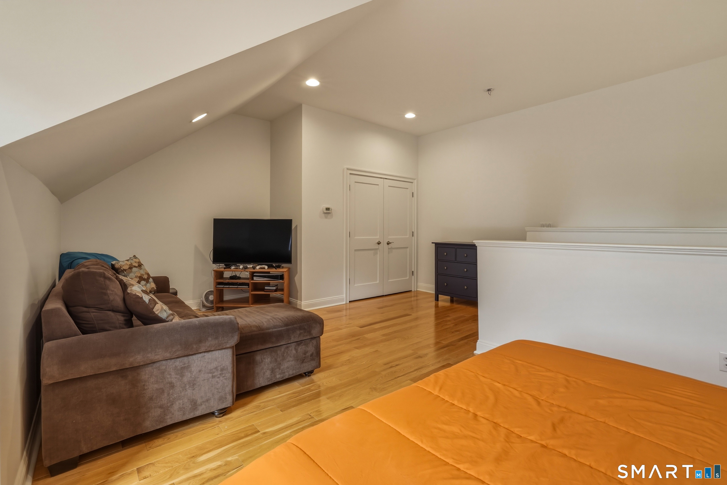 12 Schoolhouse Drive West Hartford CT 06110