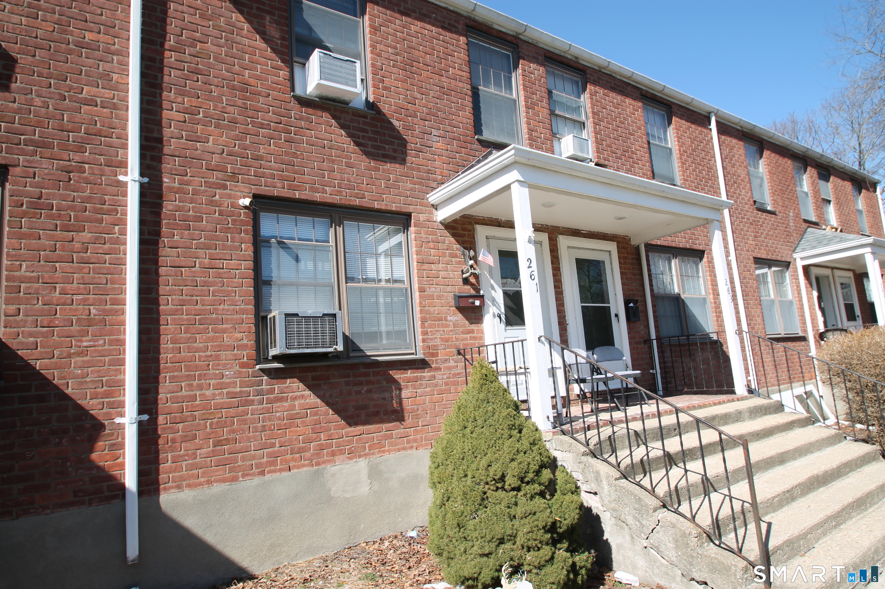 261 Pennsylvania Avenue Bridgeport CT 06610