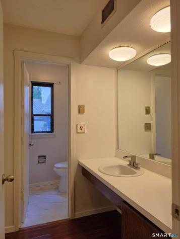 52 Great Meadow Lane Farmington CT 06001
