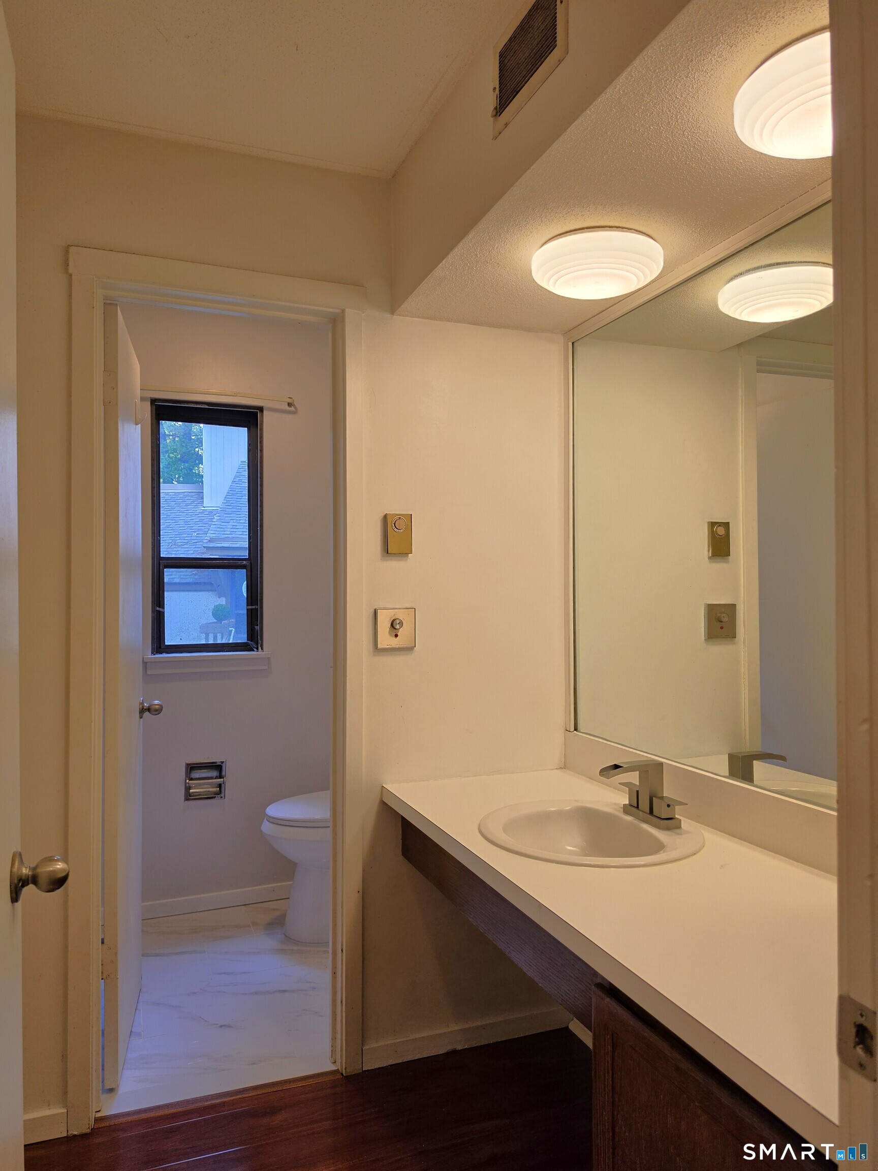 52 Great Meadow Lane Farmington CT 06001