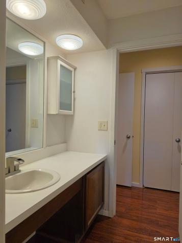 52 Great Meadow Lane Farmington CT 06001