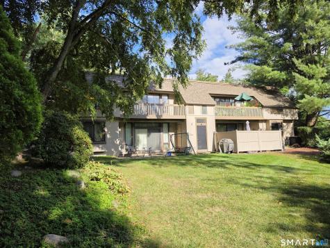 52 Great Meadow Lane Farmington CT 06001