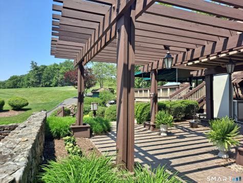 52 Great Meadow Lane Farmington CT 06001