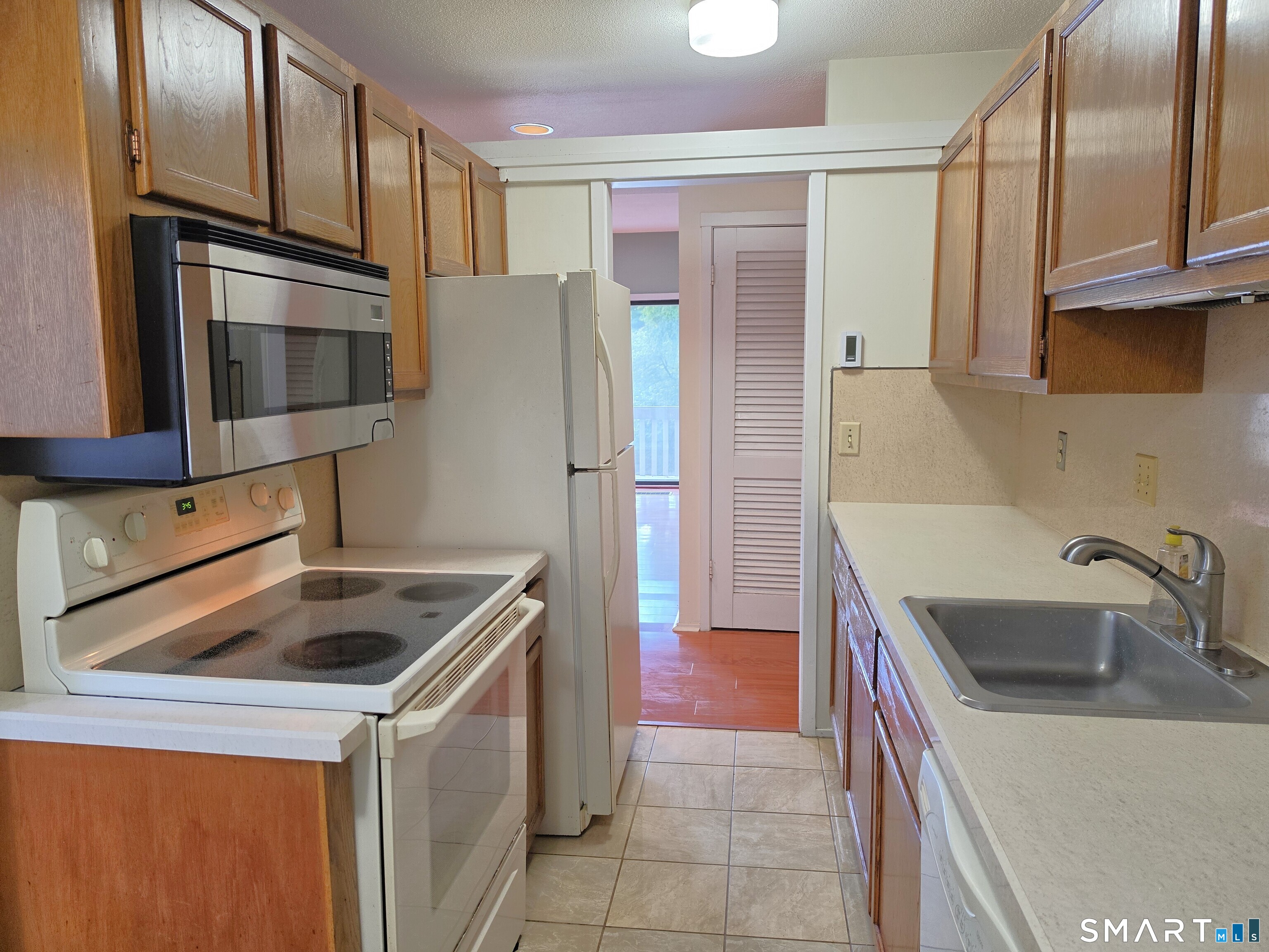 52 Great Meadow Lane Farmington CT 06001