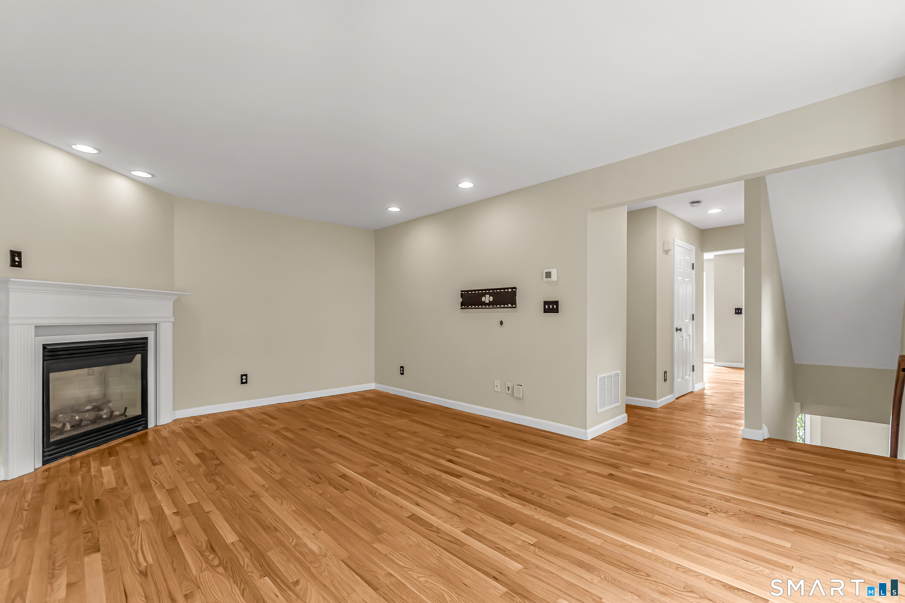 26 Miranda Lane Stratford CT 06615