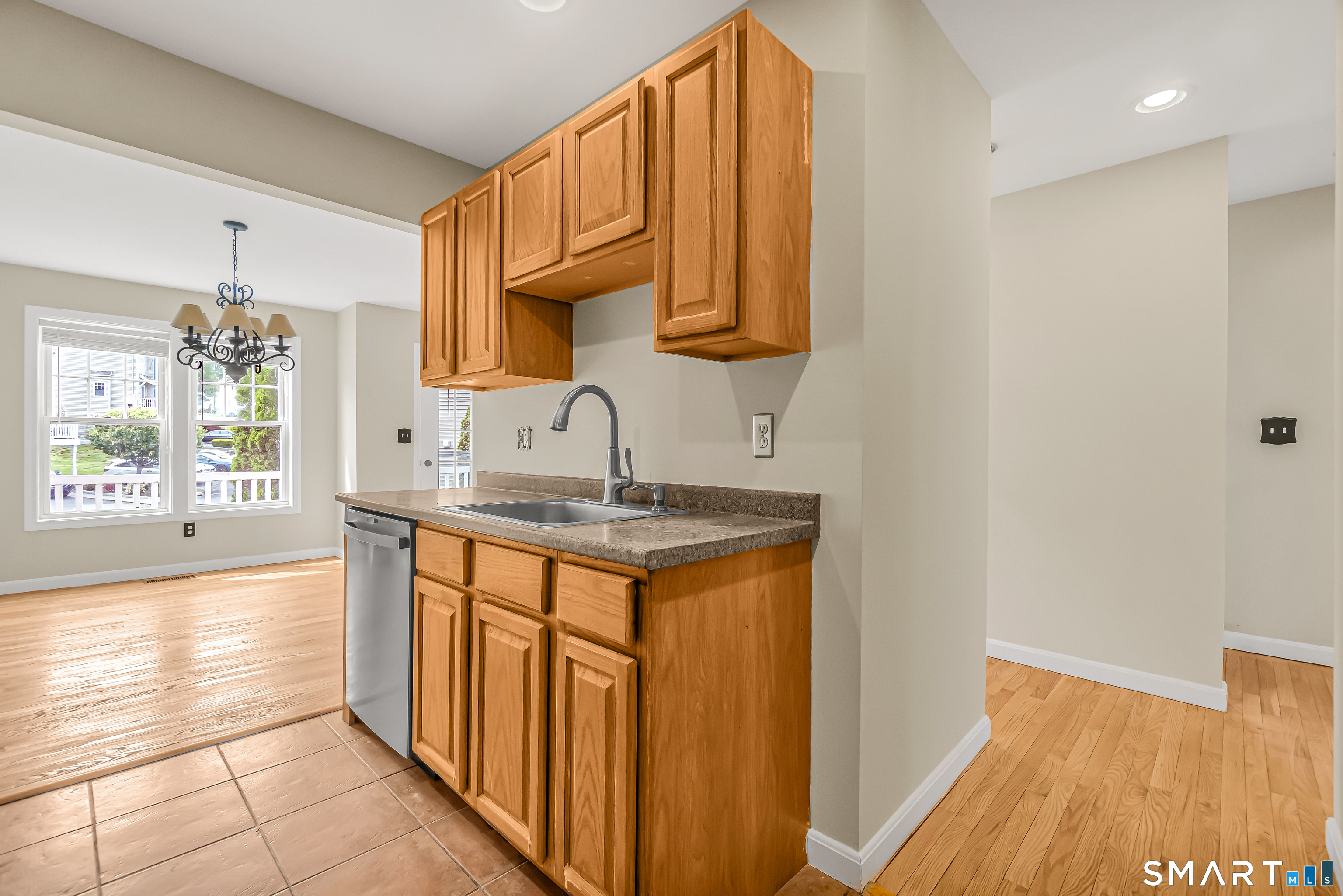 26 Miranda Lane Stratford CT 06615