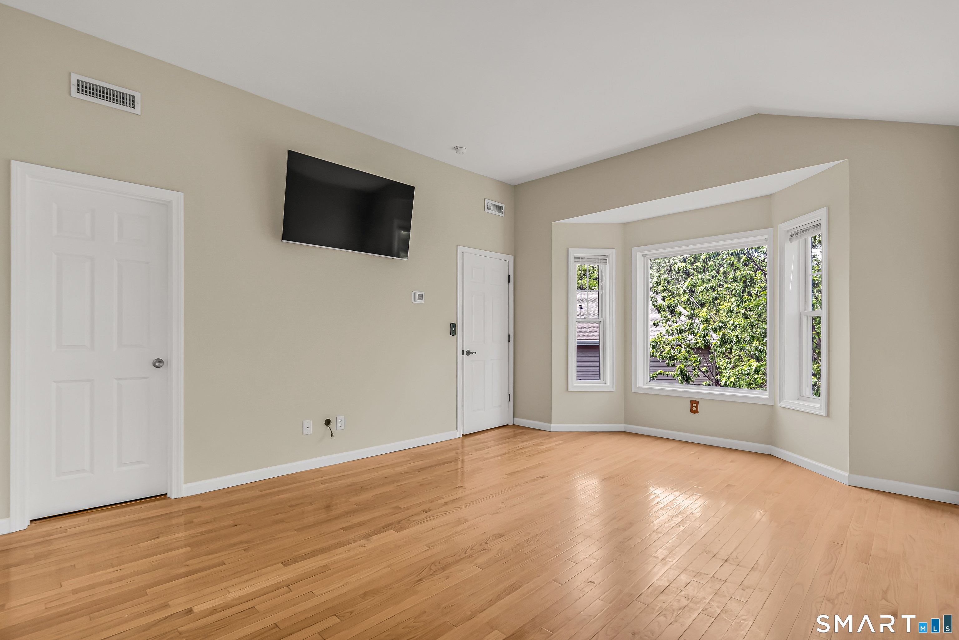 26 Miranda Lane Stratford CT 06615