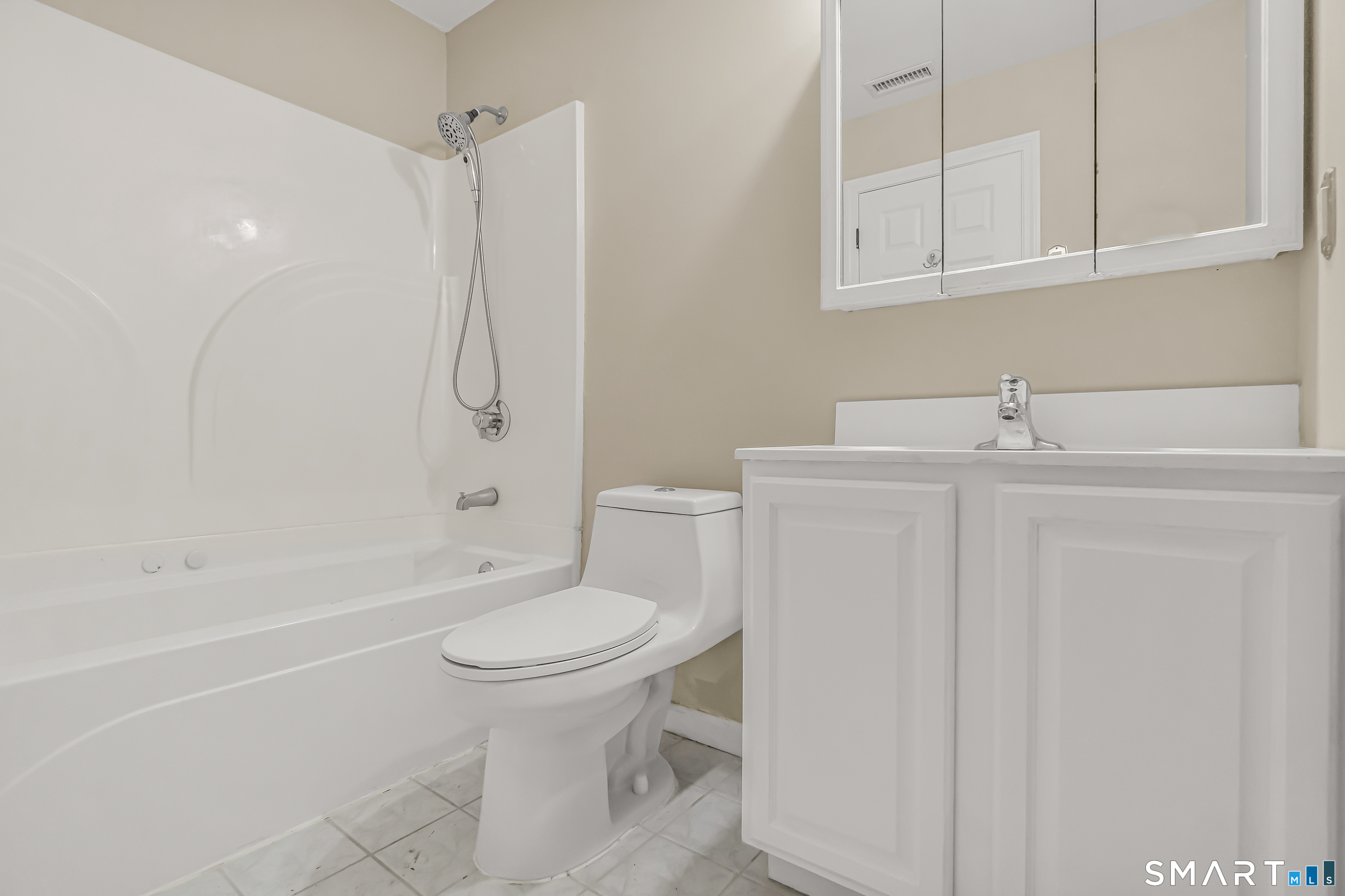 26 Miranda Lane Stratford CT 06615