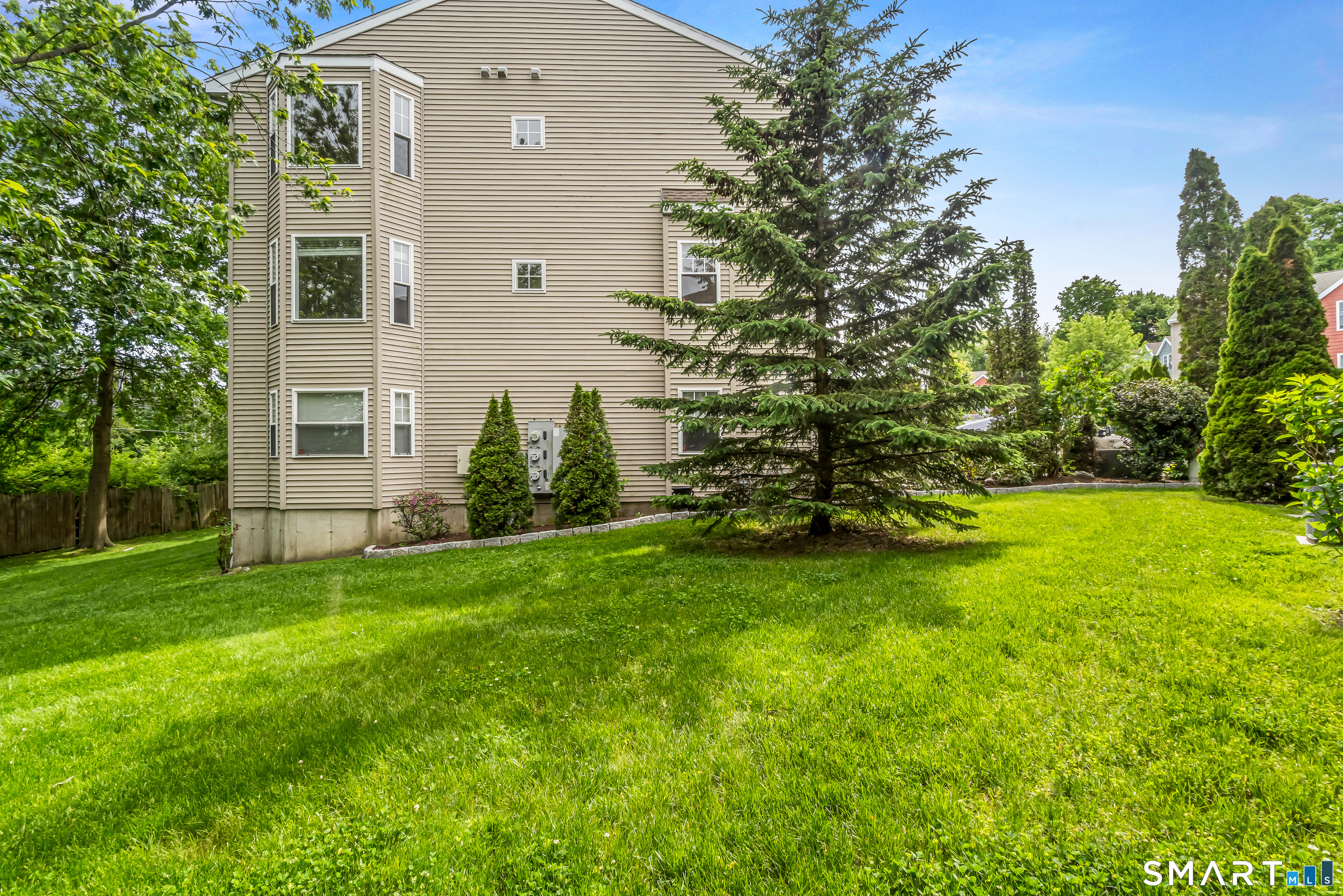 26 Miranda Lane Stratford CT 06615
