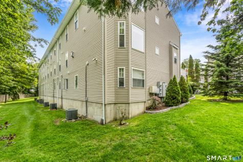 26 Miranda Lane Stratford CT 06615