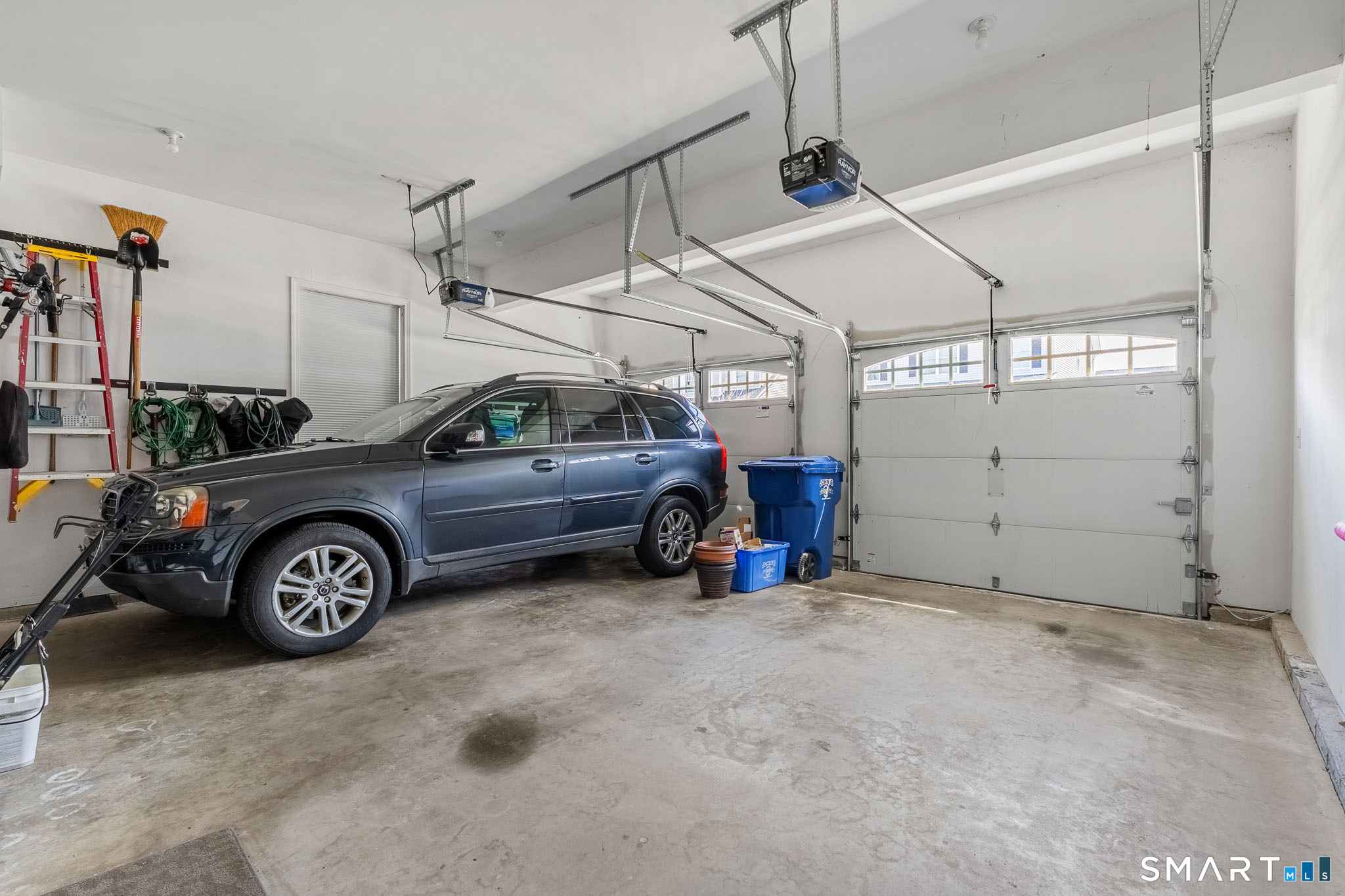 39 Lexington Gardens North Haven CT 06473