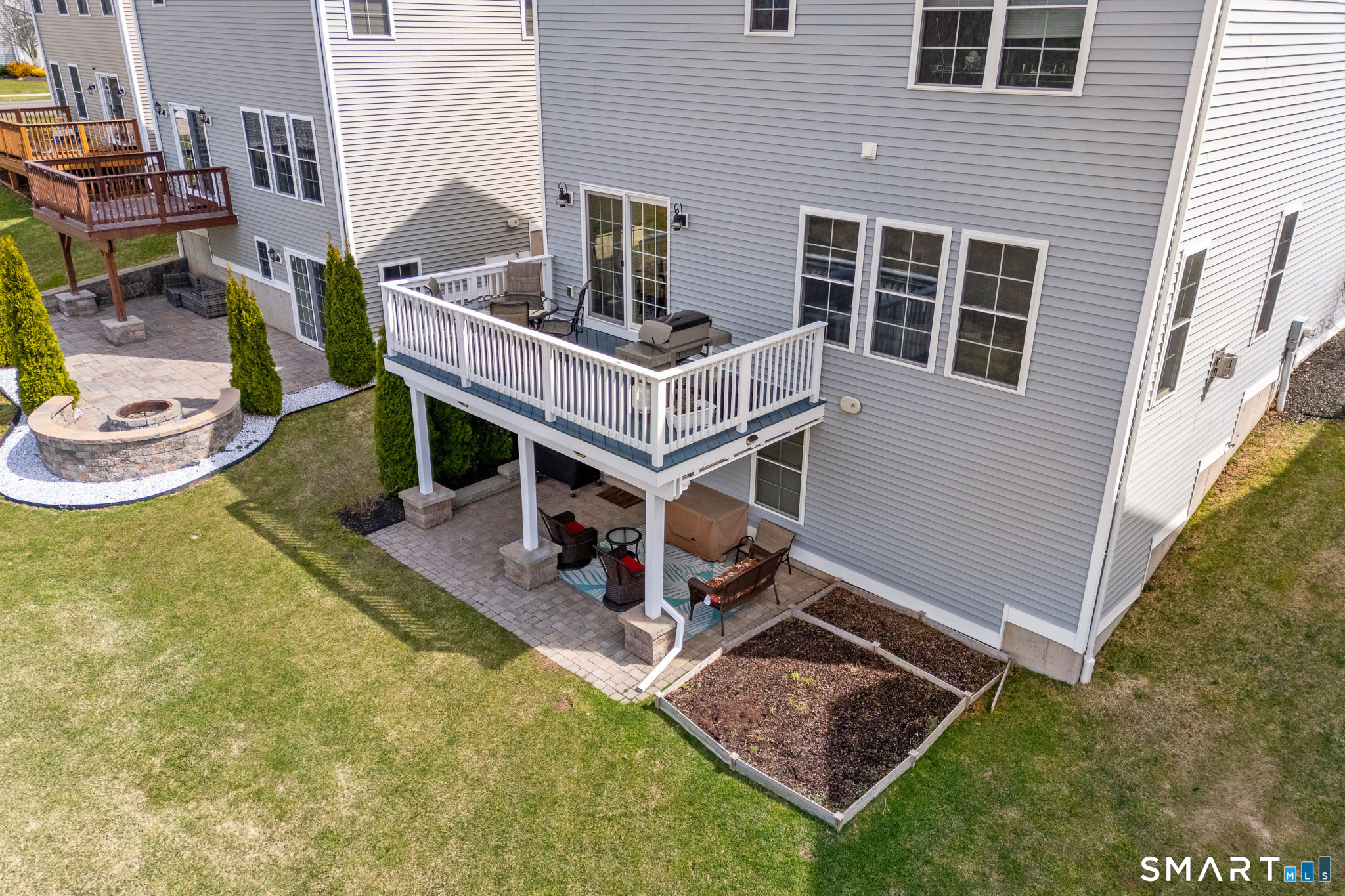 39 Lexington Gardens North Haven CT 06473