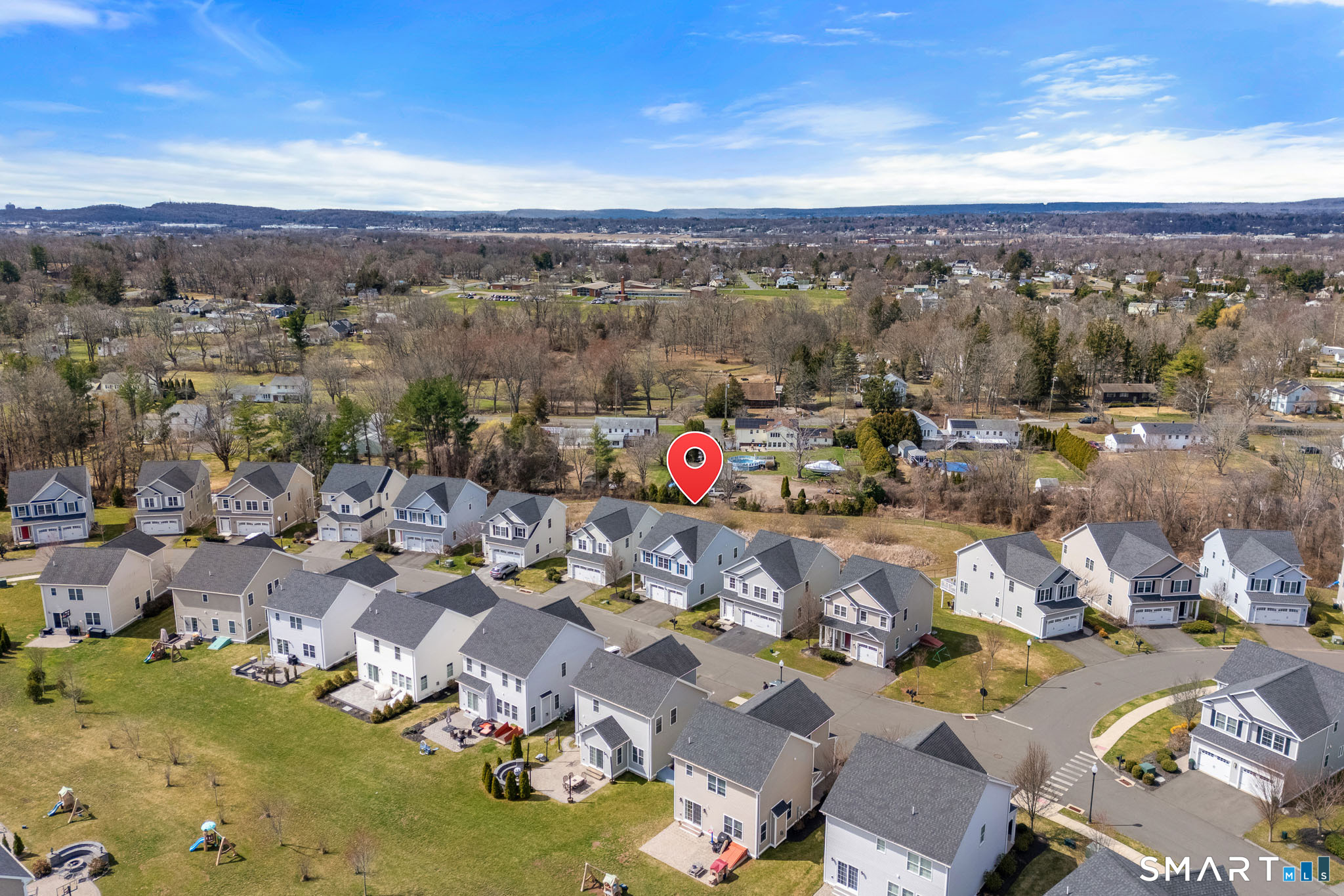 39 Lexington Gardens North Haven CT 06473