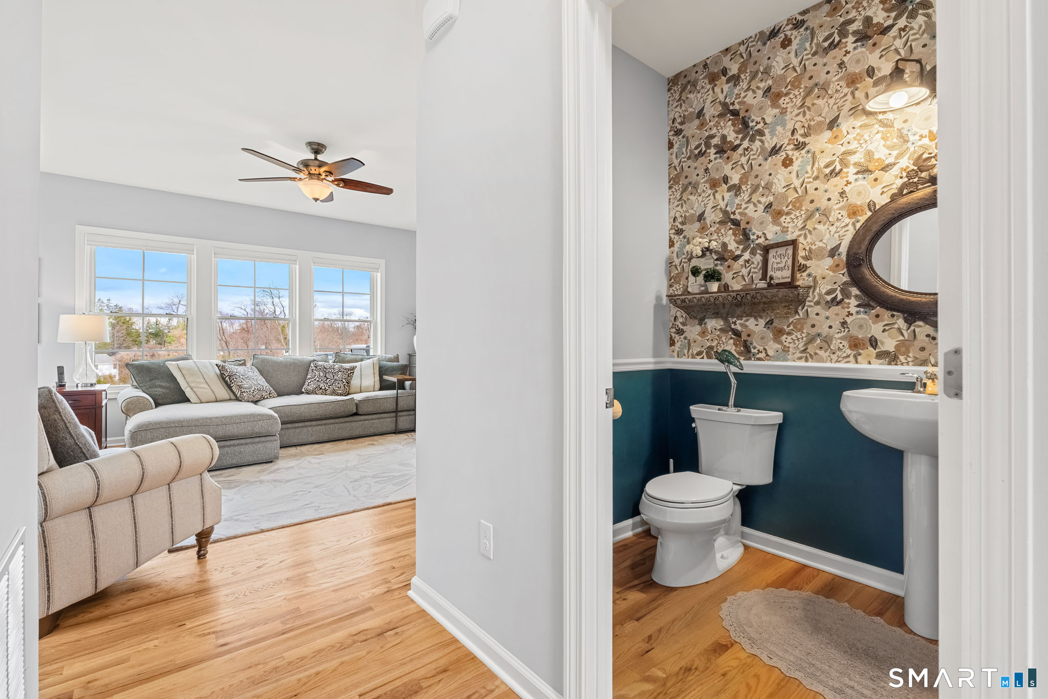 39 Lexington Gardens North Haven CT 06473