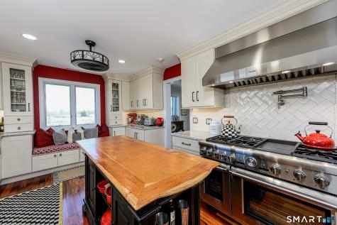 2 Old Town Highway East Haven CT 06512
