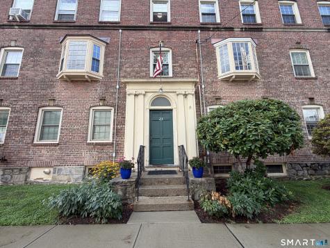 23 Rowsley Street Bridgeport CT 06605