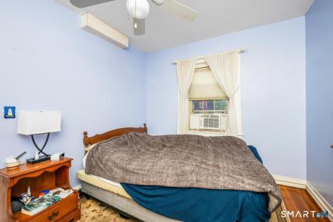 23 Rowsley Street Bridgeport CT 06605