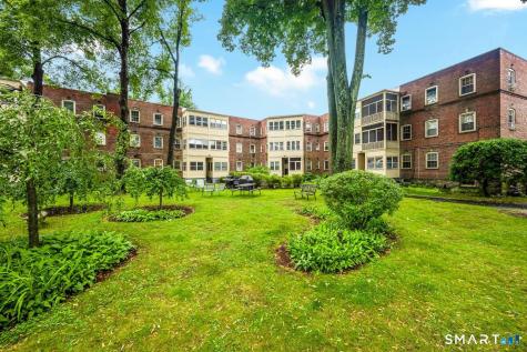 23 Rowsley Street Bridgeport CT 06605