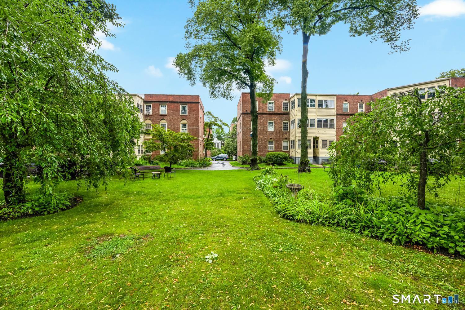 23 Rowsley Street Bridgeport CT 06605