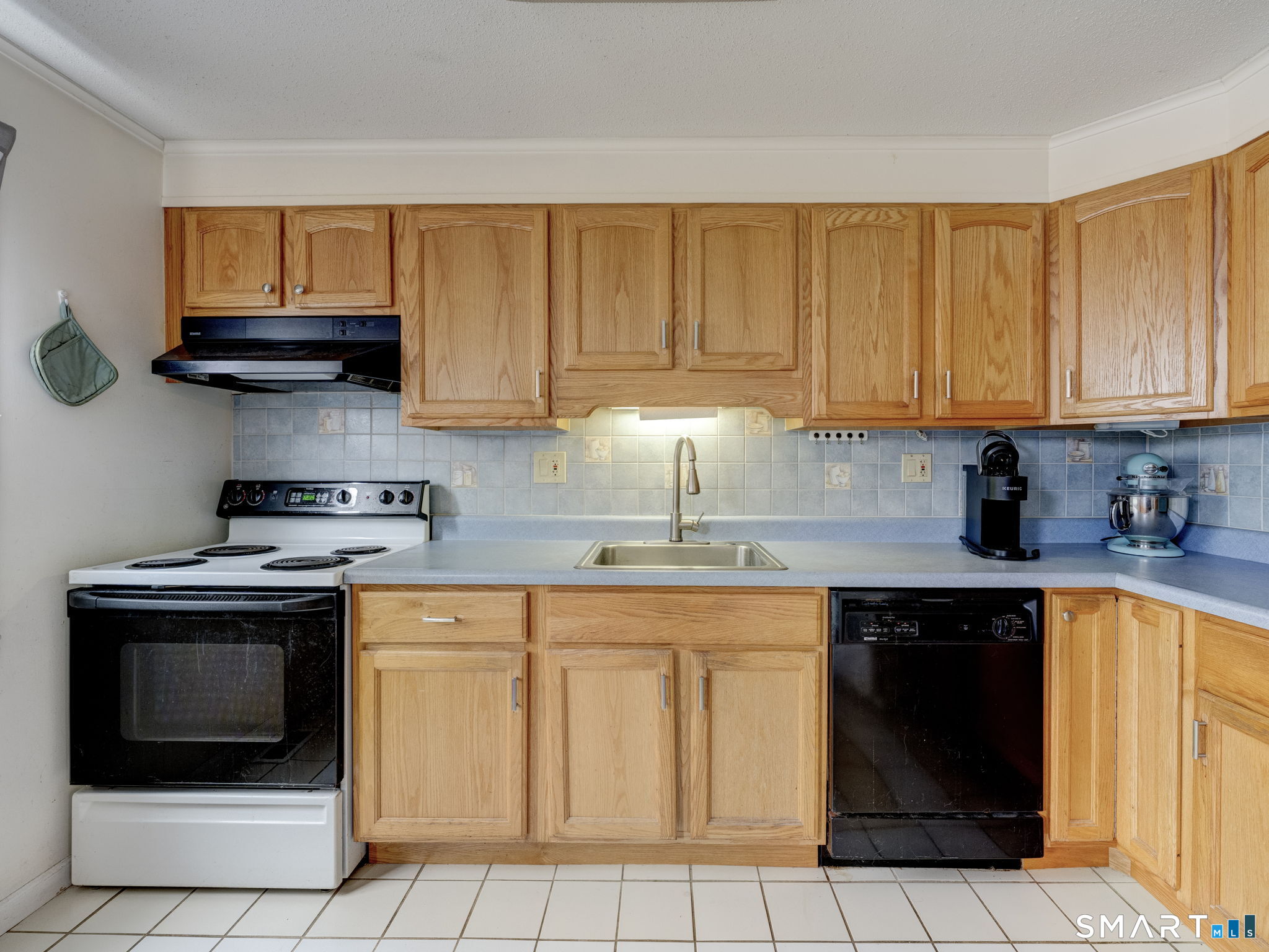 854 Long Hill Road Middletown CT 06457