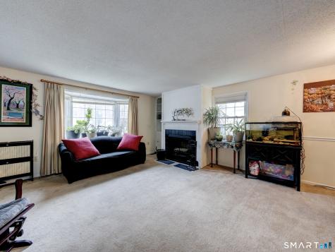 854 Long Hill Road Middletown CT 06457