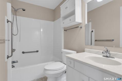 23 Hampshire Road Madison CT 06443