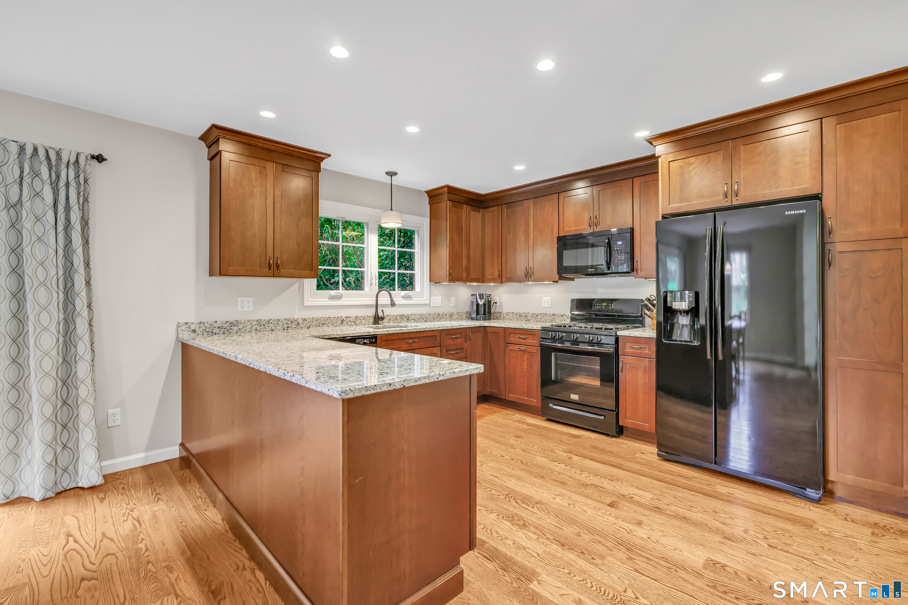 143 Governor Trumbull Way Trumbull CT 06611