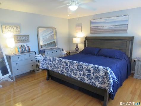32 Pickering Lane Wethersfield CT 06109