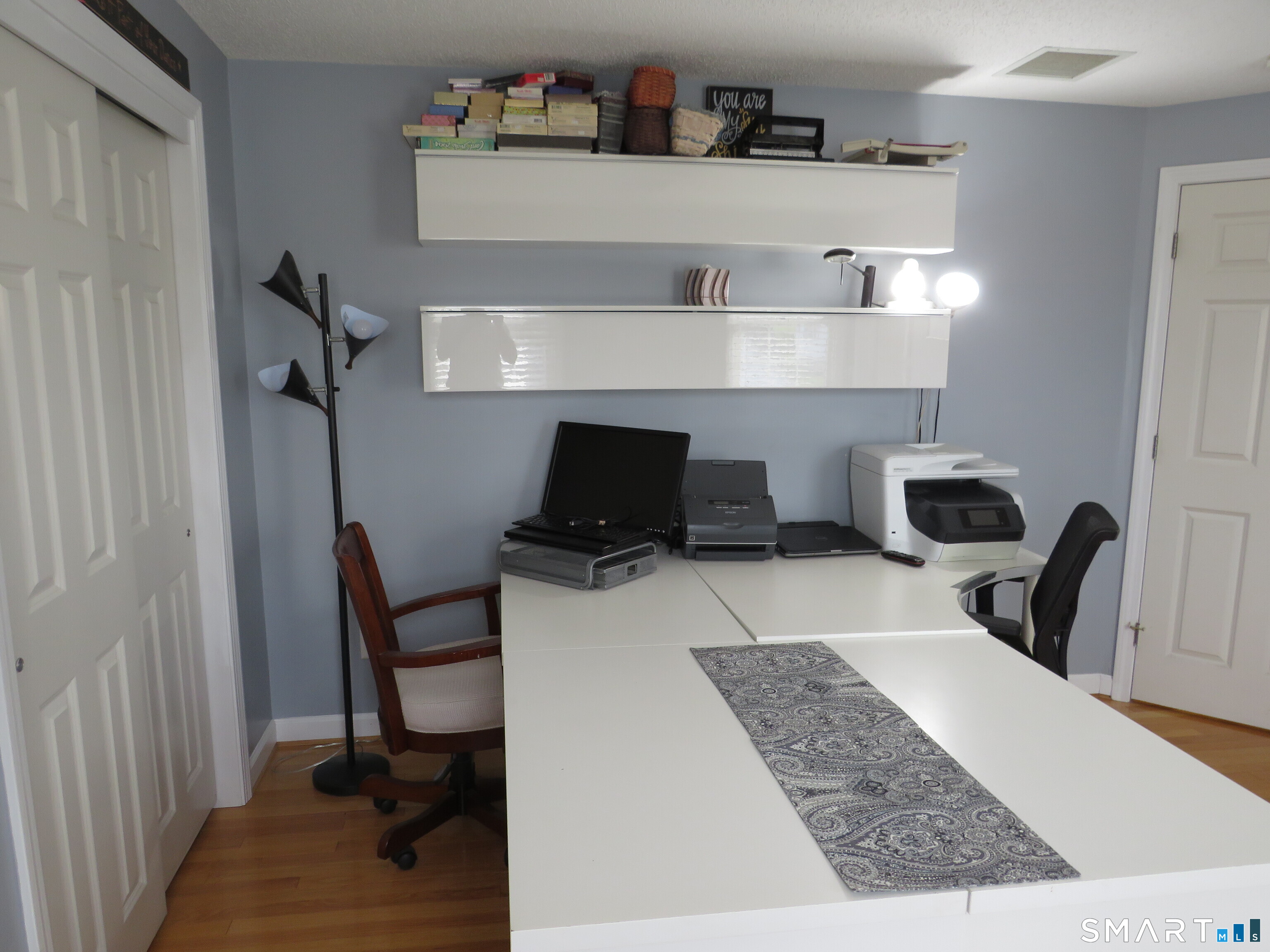 32 Pickering Lane Wethersfield CT 06109