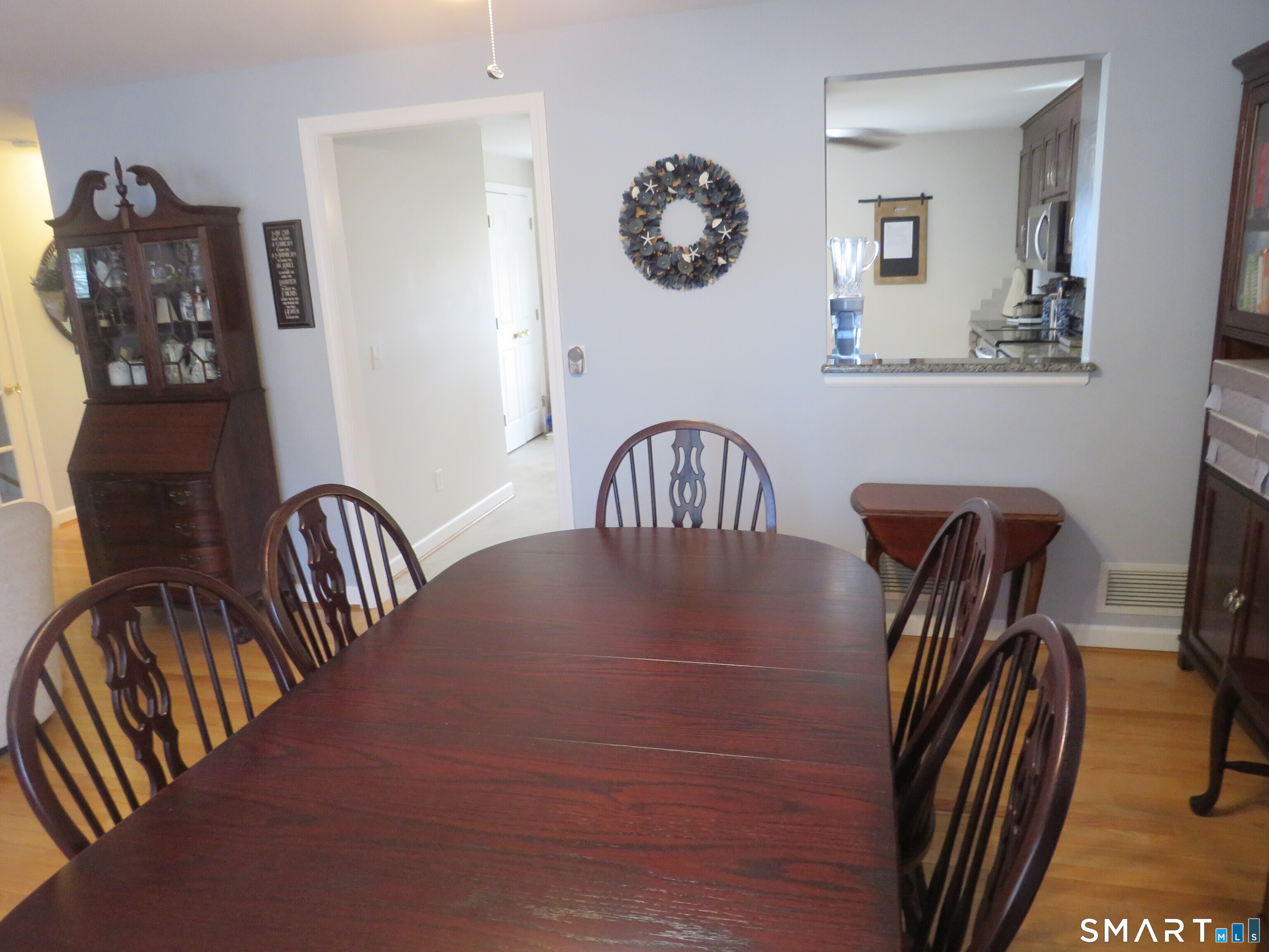 32 Pickering Lane Wethersfield CT 06109